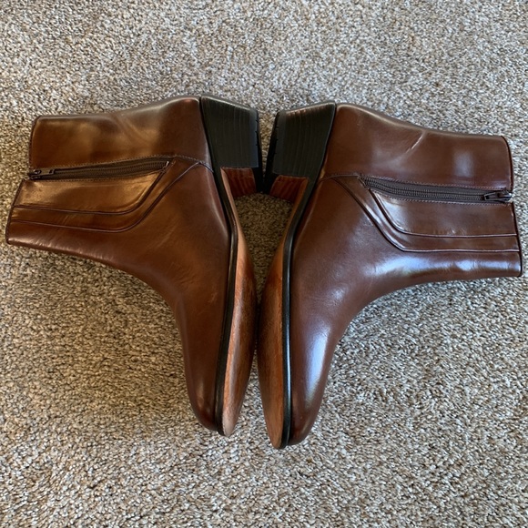 Stacy Adam’s. Ankle high Boots.  Size 9.  Gorgeous!! - Picture 2 of 10